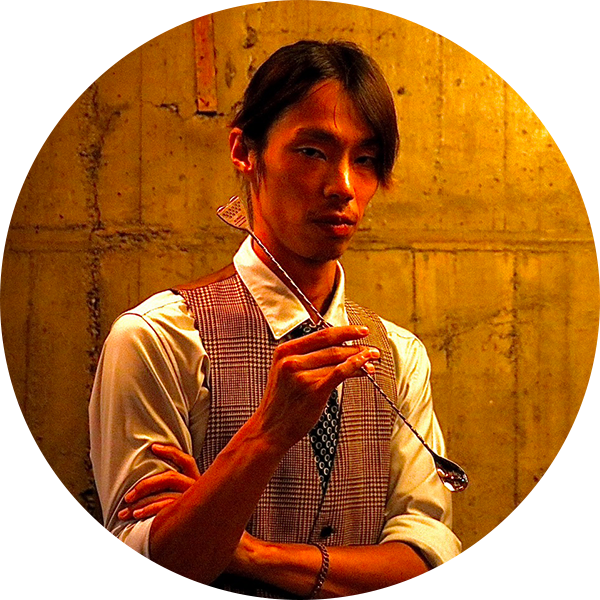 鈴木翔人